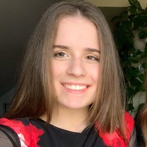 Meet your Posher, Alona